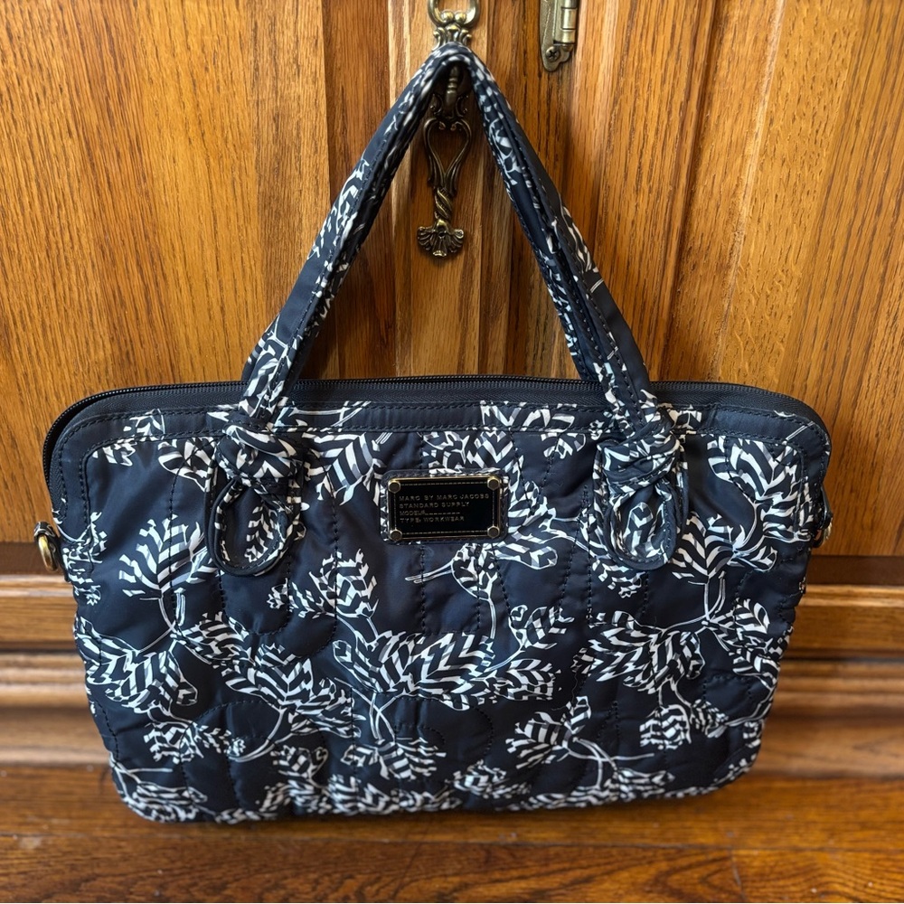Like New Marc Jacobs Black and Cream Floral Bag